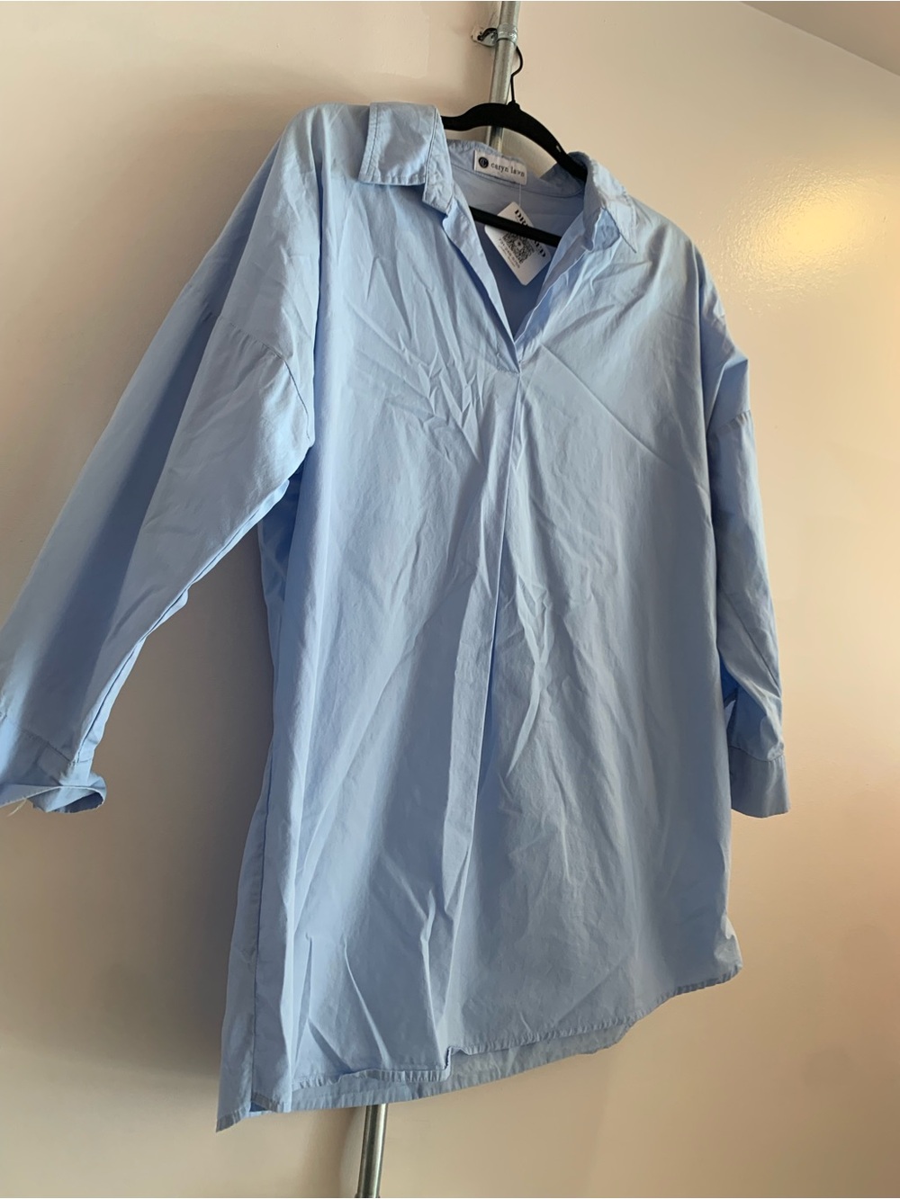 Relaxed Light Blue V-Neck Blouse with Collar